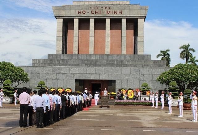 Lăng Chủ tịch Hồ Chí Minh