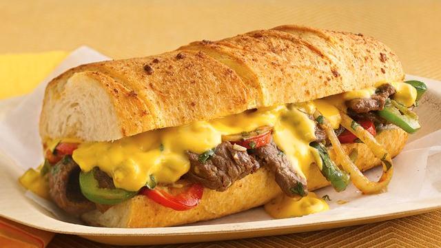 banh-cheese-steak