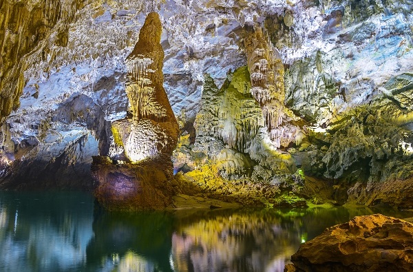 Động Phong Nha - Kẻ Bàng